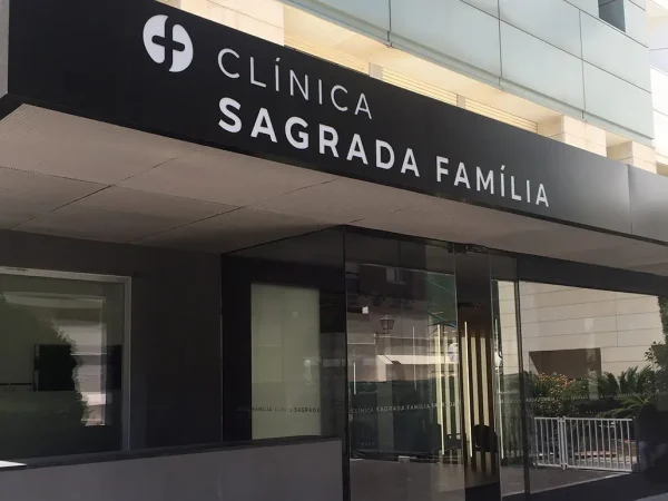 Clínica Sagrada Familia